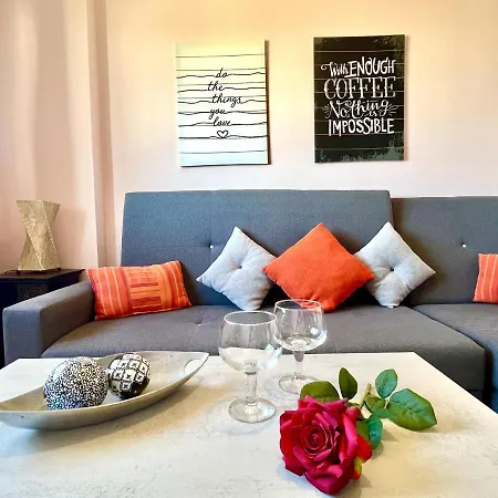 Donzella House By Gloove