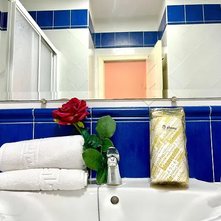 Donzella House By Gloove *