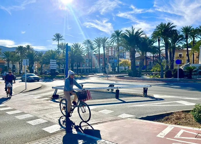 Donzella House By Gloove