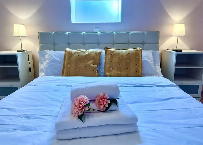 Donzella House By Gloove デニア